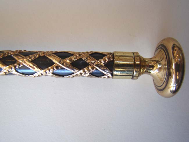 An Antique Magnifying Glass circa 1890 — image 2